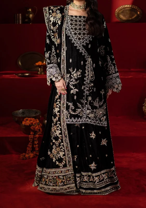 Nureh Embroidered Pakistani Luxury Velvet Dress Best-selling unclassified dresses