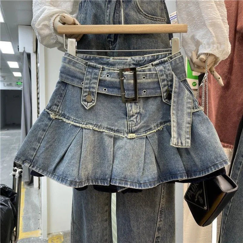 Retro Light Blue Pleated Denim Skirt 2024 Summer Sweet Cool Spicy Girl Belt A-line Half Skirt Fashion High Street Ladies Wear Modern Denim Skirt